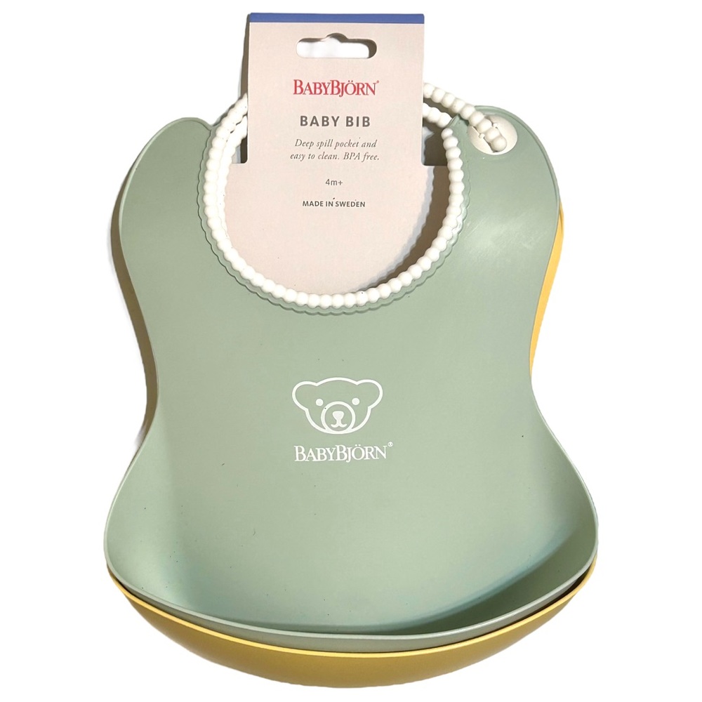 BabyBjorn Baby Bibs 2 Pack Pastel Deep Spill Pocket Adjustable Neckband 4M Plus
